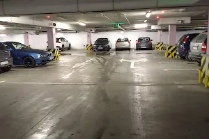[P] Parking image