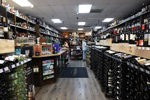 Liquor Store «Primo Liquors», reviews and photos, 4815 SW 148th Ave, Southwest Ranches, FL 33330, USA