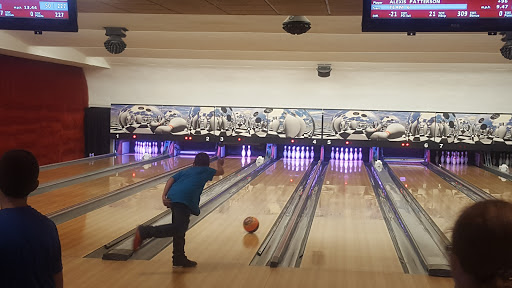 Bowling Alley «Mt. Morris Lanes and Pro Shop», reviews and photos, 9 Erie St, Mt Morris, NY 14510, USA