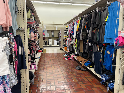 Discount Store «Big Lots», reviews and photos, 26800 Dequindre Rd, Warren, MI 48091, USA