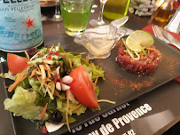 Plats et boissons du Restaurant français Chez L à Saint-Rémy-de-Provence - n°9