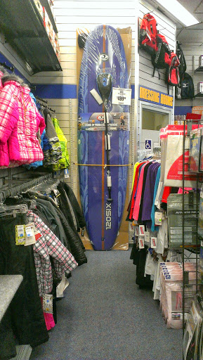 Sporting Goods Store «Big 5 Sporting Goods - Grants Pass», reviews and photos, 310 NE Agness Ave, Grants Pass, OR 97526, USA