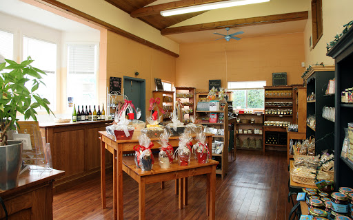 Farm «Pacific Hazelnut Farms & Candy Factory», reviews and photos, 14673 Ottaway Rd NE, Aurora, OR 97002, USA