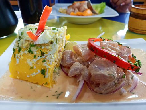 Restaurants eat prawns Lima