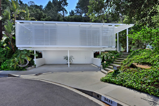 Barry Dantagnan Sherman Oaks, CA Real Estate Agent image