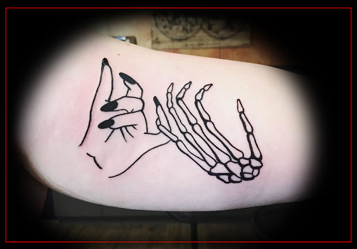 Explore twin peaks tattoo ideas, creative tattoo ideas in Omaha, available at Eternal Tattoo & Body Piercing - Omaha