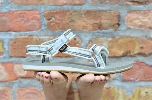 Running Store «DNA Athletics», reviews and photos, 16133 Weber Rd, Crest Hill, IL 60403, USA