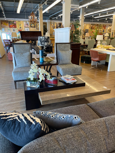 Consignment Shop «Encore Interiors Consignment», reviews and photos, 2300 N Federal Hwy, Fort Lauderdale, FL 33316, USA