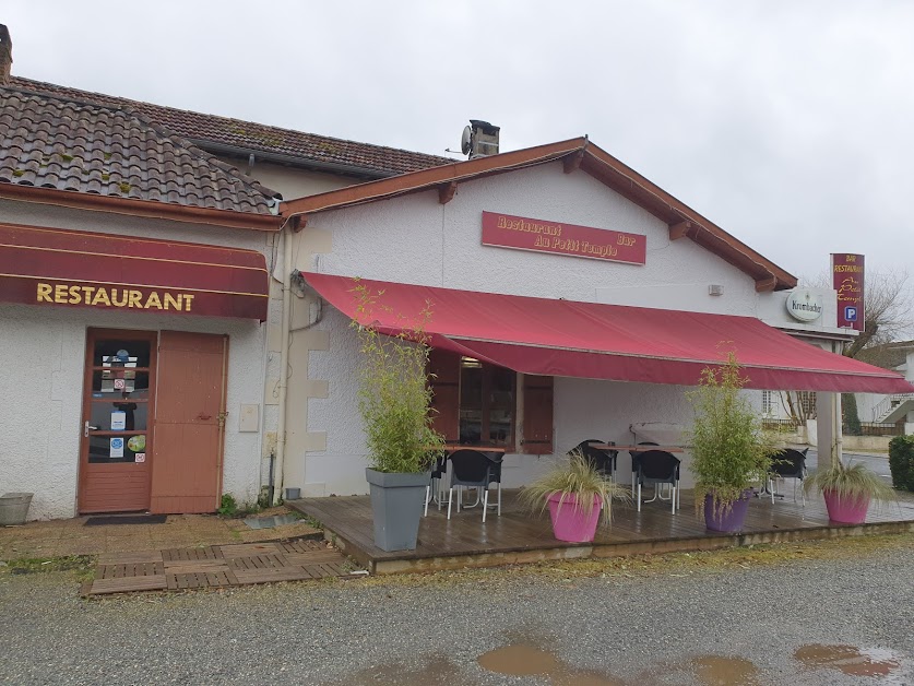 Au Petit Temple à Le Temple