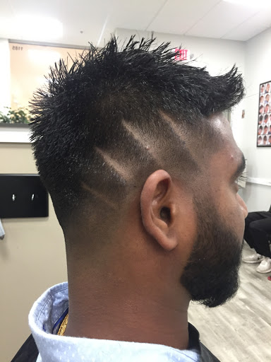 Barber Shop «All Pro Sports Barbershop», reviews and photos, 12741 Wayzata Blvd, Minnetonka, MN 55305, USA
