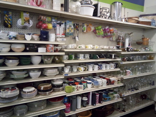 Thrift Store «Goodwill South Lake Union», reviews and photos, 411 Westlake Ave N, Seattle, WA 98109, USA