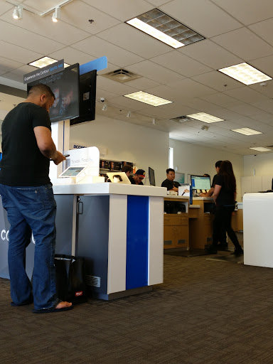 Cable Company «Cox Solutions Store», reviews and photos, 2560 W Chandler Blvd #5, Chandler, AZ 85224, USA