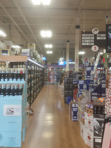 Wine Store «Wine Outlet», reviews and photos, 10 Meadowlands Pkwy, Secaucus, NJ 07094, USA