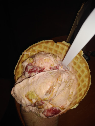 Ice Cream Shop «Cold Stone Creamery», reviews and photos, 9214 Anderson Rd, Tampa, FL 33634, USA