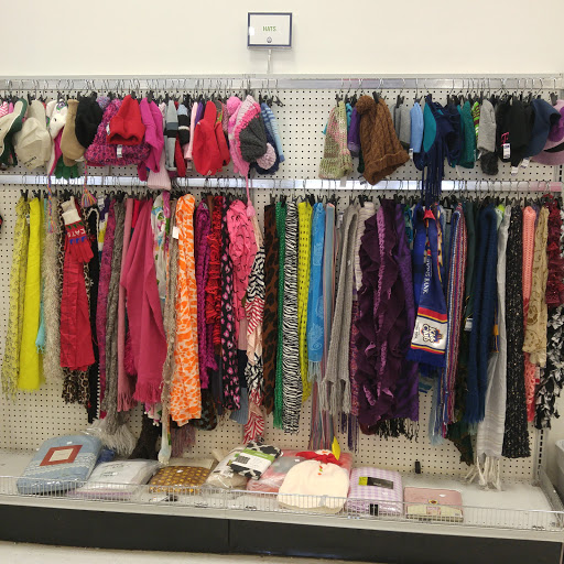 Thrift Store «Deseret Industries Thrift Store», reviews and photos, 158 E Pages Ln, Centerville, UT 84014, USA