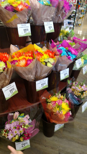 Grocery Store «Safeway», reviews and photos, 1891 Pioneer Pkwy E, Springfield, OR 97477, USA