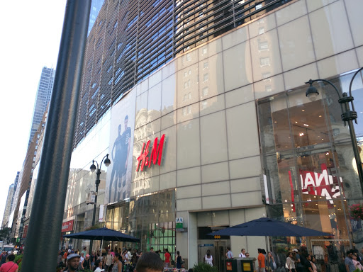 Shopping Mall «Manhattan Mall», reviews and photos, 100 West 33rd Street, New York, NY 10001, USA