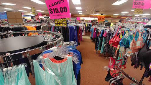 Sporting Goods Store «Big 5 Sporting Goods», reviews and photos, 1902 N Texas St, Fairfield, CA 94533, USA