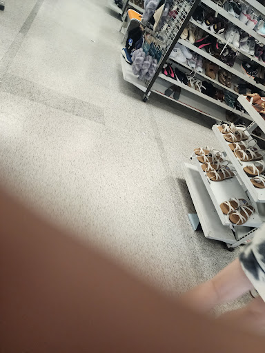 Ross Dress for Less image