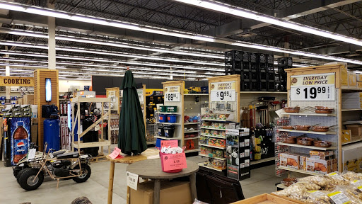 Farm Equipment Supplier «C-A-L Ranch Stores», reviews and photos, 2735 7800 S, West Jordan, UT 84088, USA