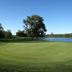 Public Golf Course «Shoreline Golf Course», reviews and photos, 210 Locust St, Carter Lake, IA 51510, USA