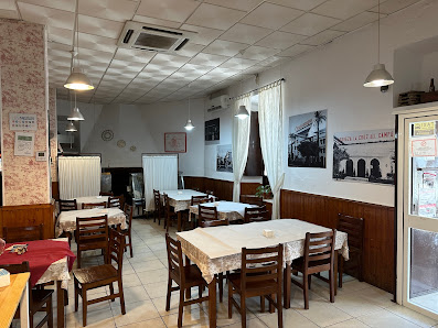 Bar Restaurante el Capricho Av. Belen Viviente, 19, 21630 Beas, Huelva, España