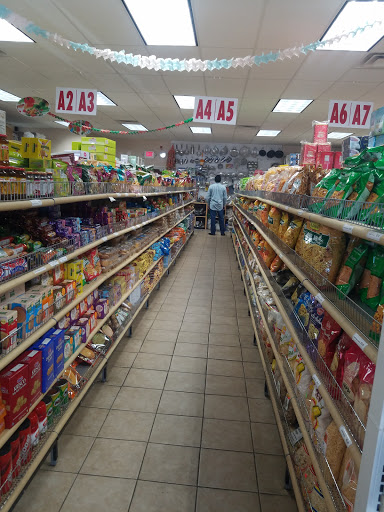 Grocery Store «Royal Indian Grocery», reviews and photos, 560 New Park Ave, West Hartford, CT 06110, USA