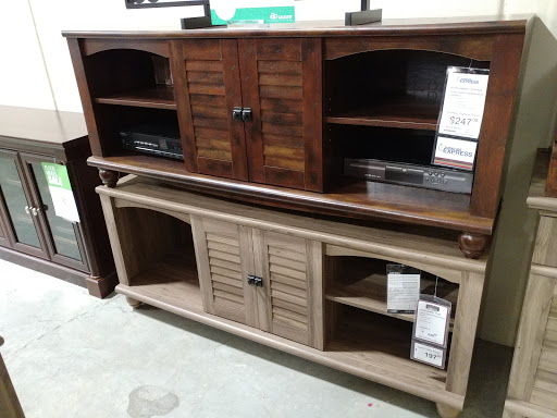 Furniture Store «Levin Furniture», reviews and photos, 23100 Broadway Ave, Oakwood, OH 44146, USA