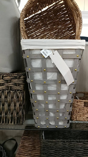 Home Goods Store «HomeGoods», reviews and photos, 7350 NE Butler St, Hillsboro, OR 97124, USA