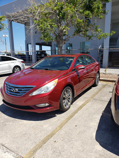 Auto Body Shop «Gerber Collision & Glass», reviews and photos, 800 S Harbor City Blvd, Melbourne, FL 32901, USA