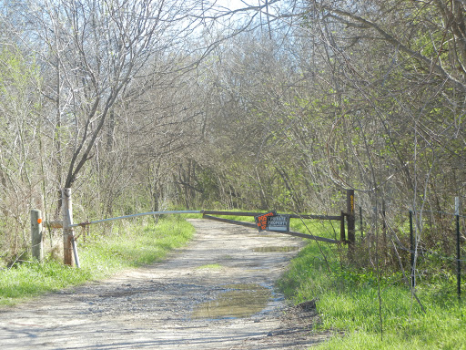 Tourist Attraction «Haunted Train Track», reviews and photos, 2902 Shane Rd, San Antonio, TX 78223, USA