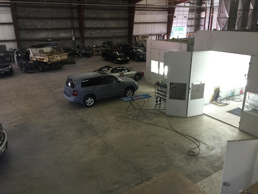 Auto Body Shop «Maaco Collision Repair & Auto Painting», reviews and photos, 4527 Metropolitan Ct, Frederick, MD 21704, USA