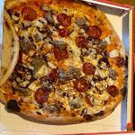 Photo n°3 de l'avis de Home.i fait le 14/06/2022 à 03:58 sur le  Pizzeria Sotto al Ponte à Vicenza