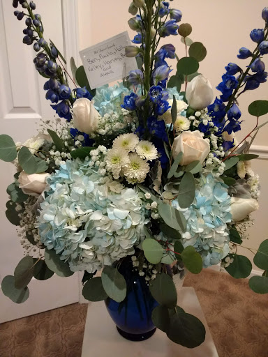 Florist «Blossom Shoppe», reviews and photos, 8022 York Rd, Cleveland, OH 44133, USA