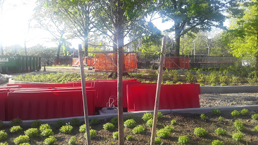 Park «Virginia Park», reviews and photos, 1878 Cross Bronx Expy, Bronx, NY 10472, USA