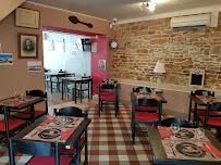 Atmosphère du Restaurant HAPPY CHIHUAHUA à Sainte-Cécile - n°9