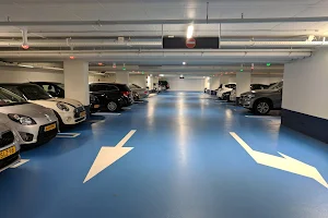 parking Turfmarkt image