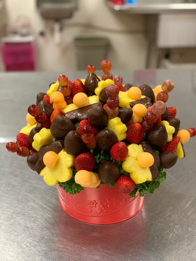 Gift Shop «Edible Arrangements», reviews and photos, 204 Main St, New Britain, CT 06051, USA