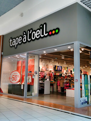 Tape à l'œil à Varennes-sur-Seine
