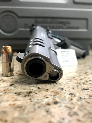 Pawn Shop «High-Caliber Pawn», reviews and photos, 306 E Railroad St, Long Beach, MS 39560, USA