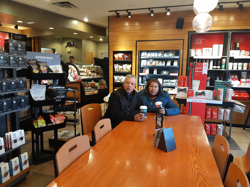 Coffee Shop «Starbucks», reviews and photos, 185 Spencer St, Manchester, CT 06040, USA