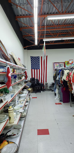 Thrift Store «Dav Thrift Store», reviews and photos, 1749 S Campbell Ave, Springfield, MO 65807, USA