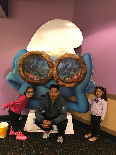 Movie Theater «Regal Cinemas Hamilton Commons 14», reviews and photos, 4215 E Black Horse Pike, Mays Landing, NJ 08330, USA