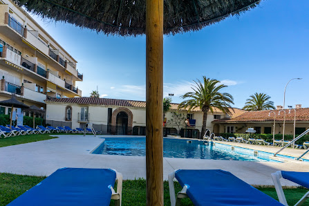 Hotel Los Jazmines Av. del Lido, 6, 29620 Torremolinos, Málaga, España