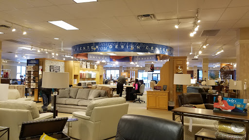 Furniture Store «La-Z-Boy Furniture Galleries», reviews and photos, 7790 Mentor Ave, Mentor, OH 44060, USA