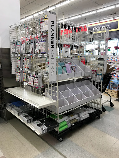 Craft Store «Michaels», reviews and photos, 697 Howe Ave, Cuyahoga Falls, OH 44221, USA