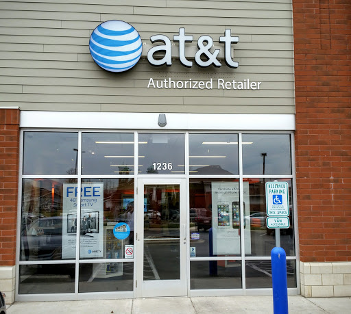 Cell Phone Store «AT&T Authorized Retailer», reviews and photos, 1236 Miller Park Way, Milwaukee, WI 53214, USA