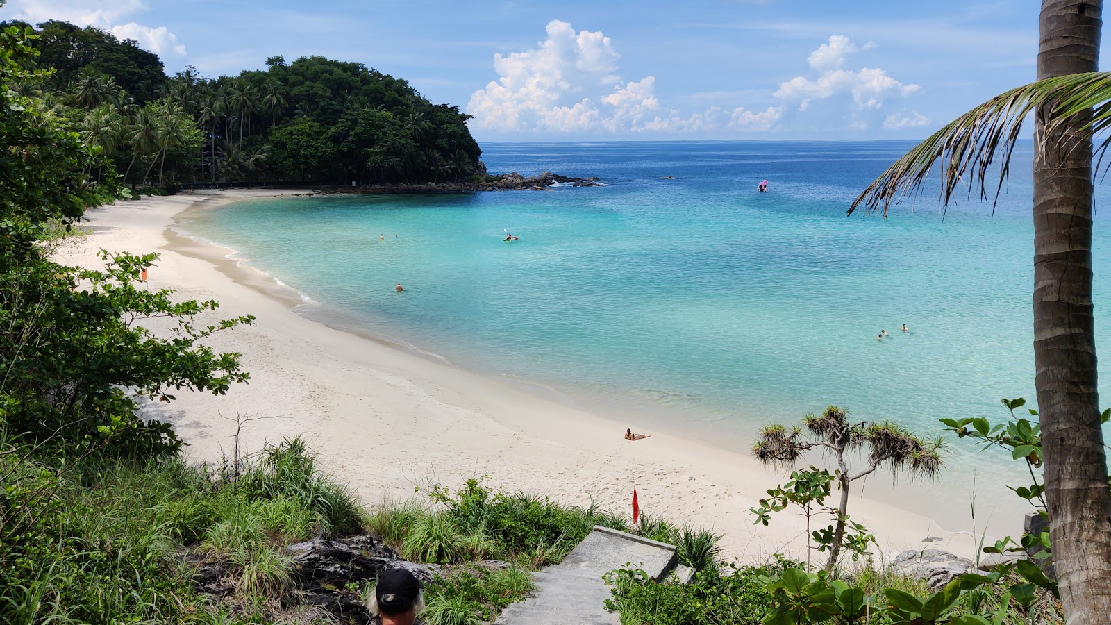 Photo de Plage de Freedom avec moyenne baie