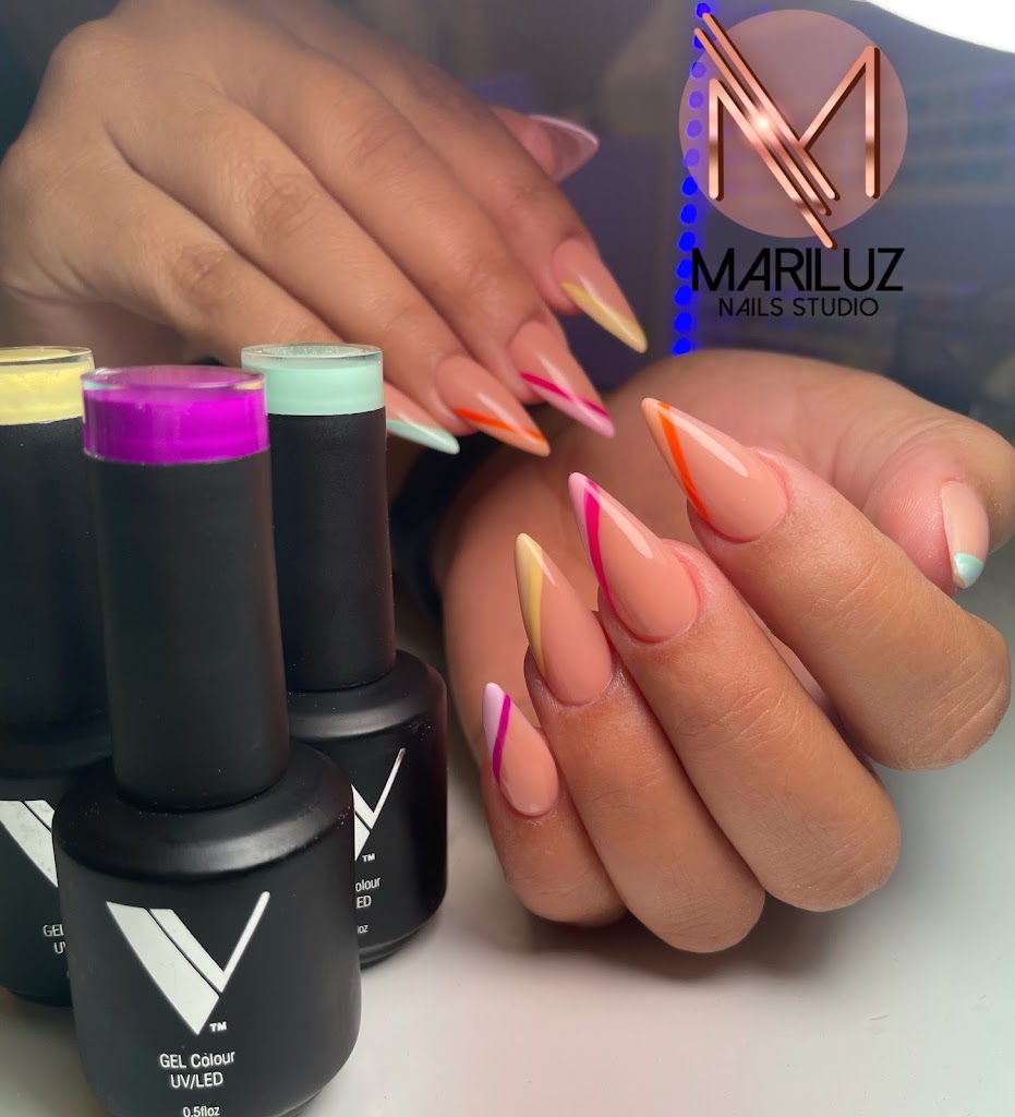 Mariluz Nails Studio 32819