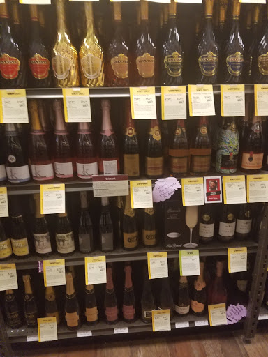 Wine Store «Total Wine & More», reviews and photos, 4816 NE Thurston Way, Vancouver, WA 98662, USA